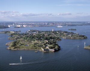 Festungsinsel Suomenlinna von oben